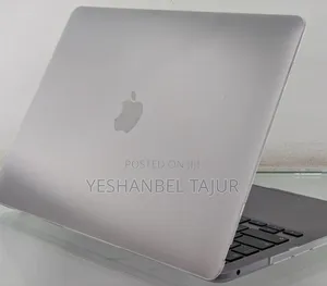 New Laptop Apple MacBook Pro 2022 M2 8GB Apple M2 SSD 256GB