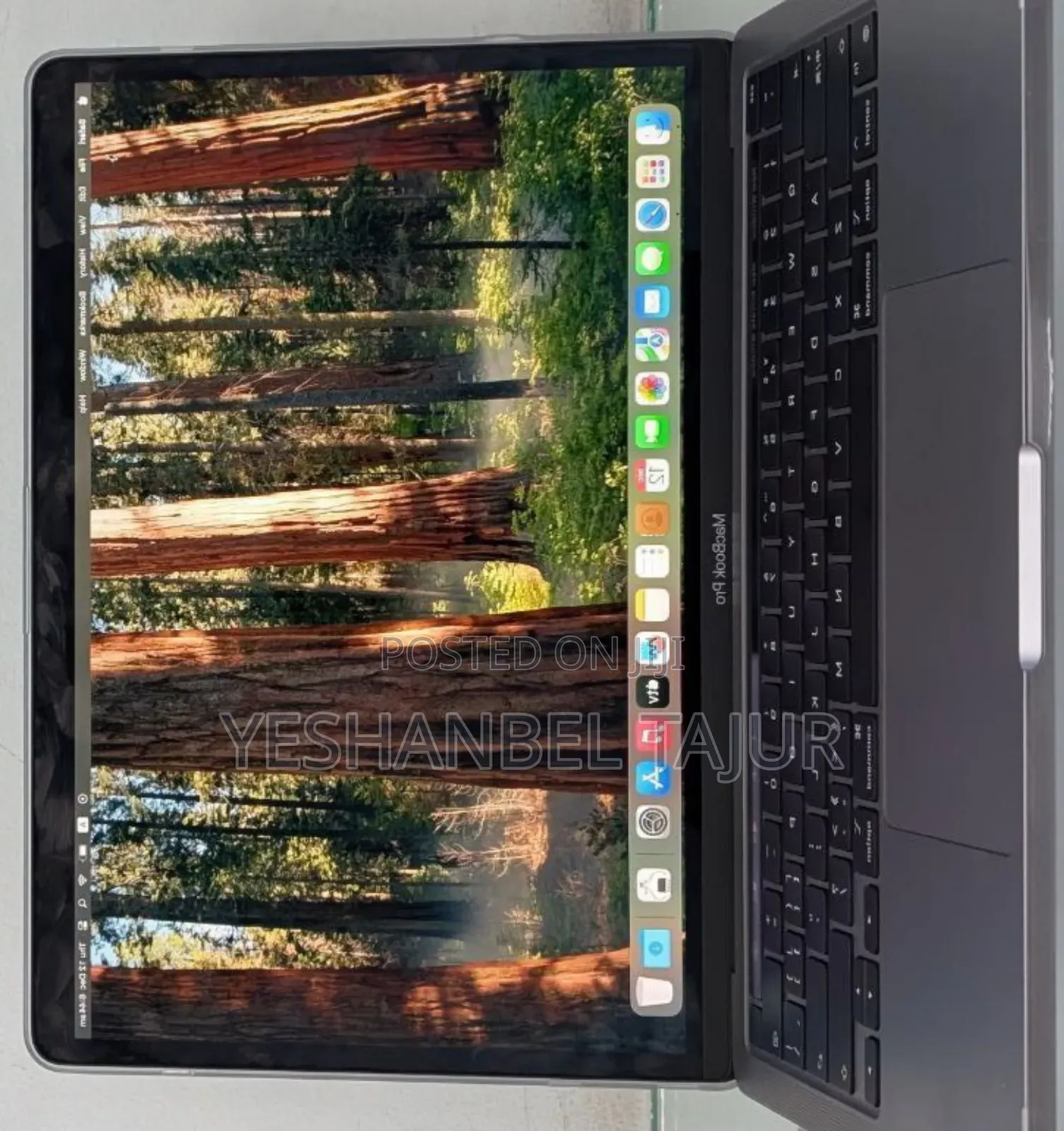 New Laptop Apple MacBook Pro 2022 M2 8GB Apple M2 SSD 256GB