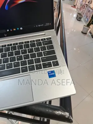 New Laptop HP EliteBook 830 G8 16GB Intel Core I7 SSD 512GB