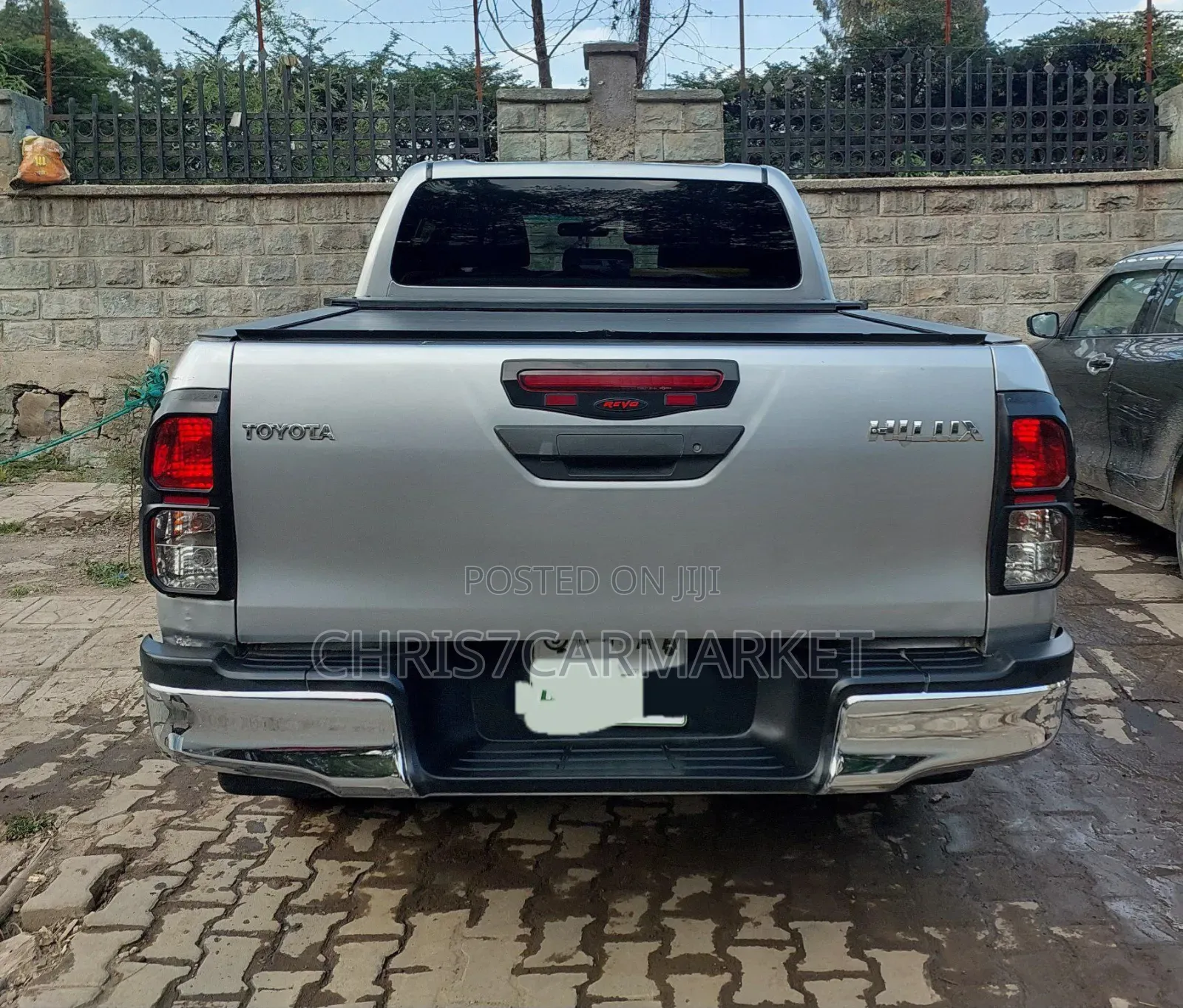 Toyota Hilux Revo Double Cab Deisel 2.4 RWD 2020 Silver