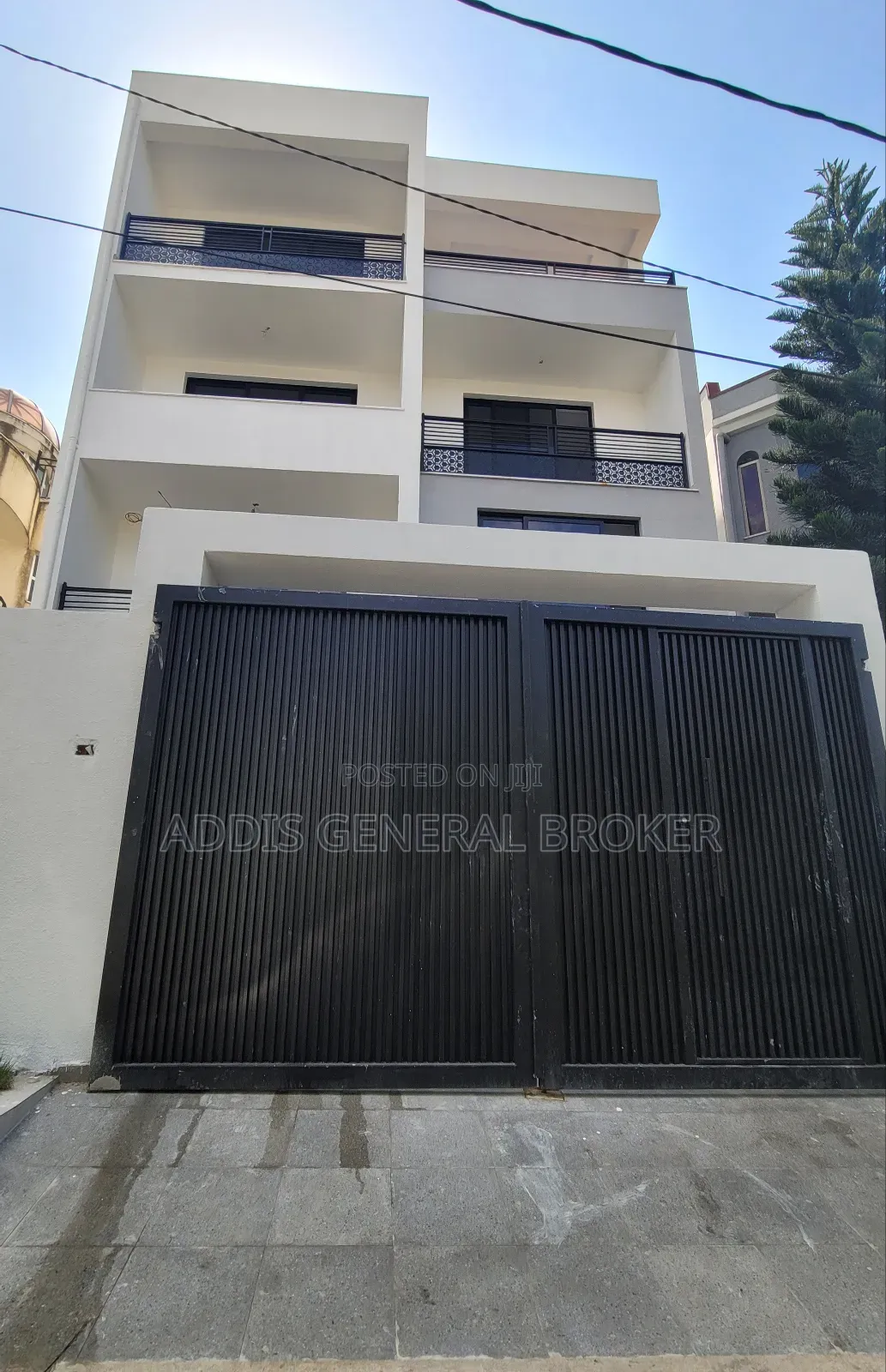 8bdrm House in Bulbula, Bole for sale