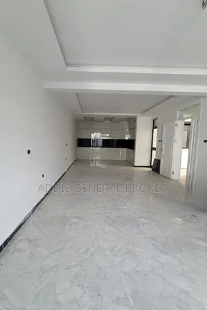 8bdrm House in Bulbula, Bole for sale