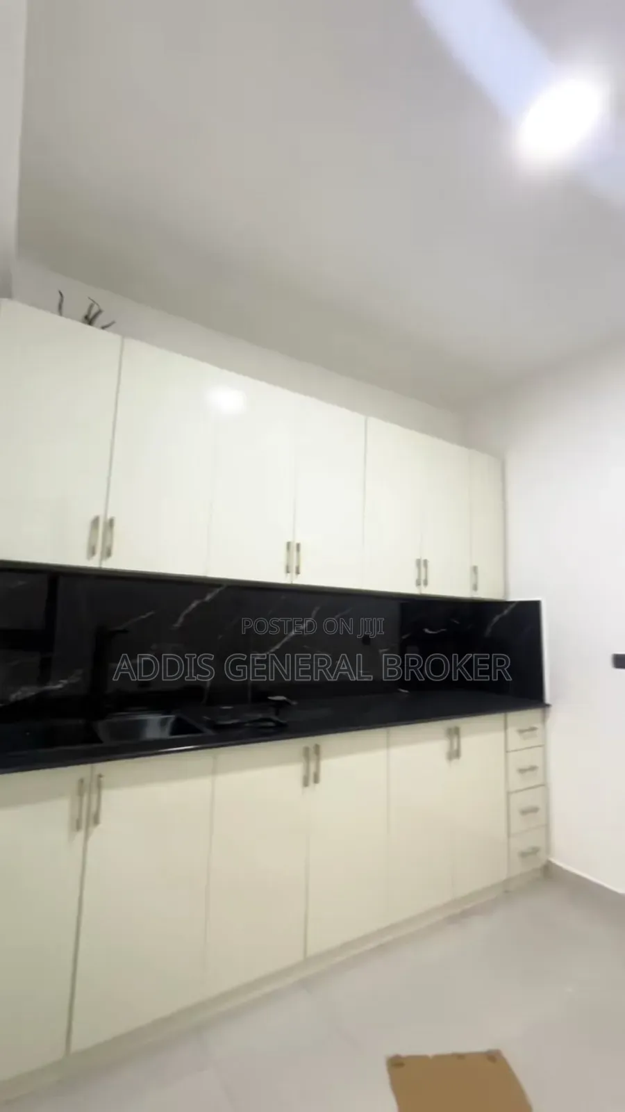 8bdrm House in Bulbula, Bole for sale