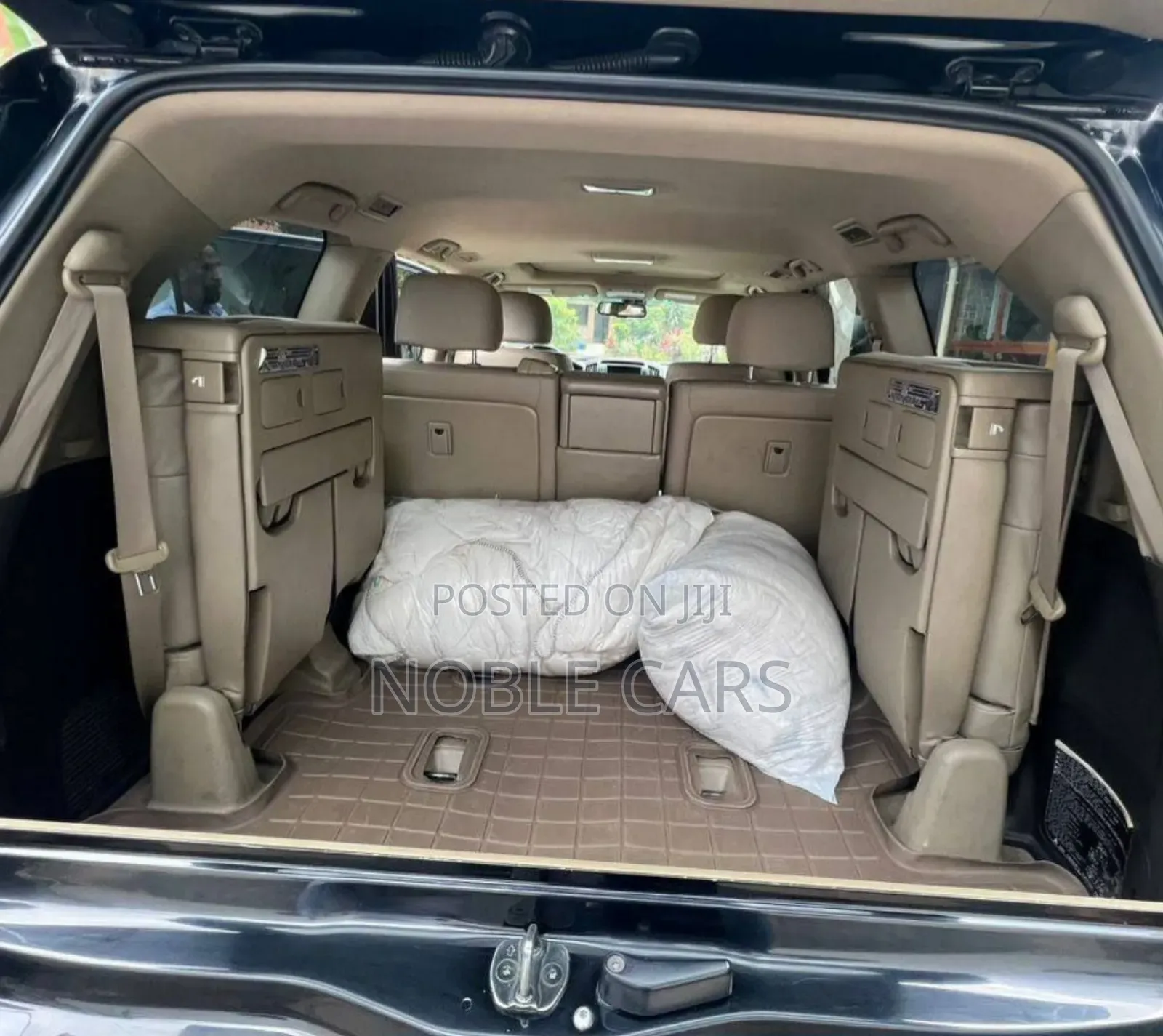 Toyota Land Cruiser 4.5 V8 VXR 2013 Matt Black