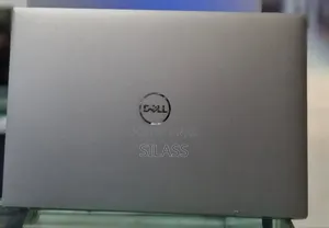 Photo - New Laptop Dell Precision 5570 16GB Intel Core I7 SSD 512GB