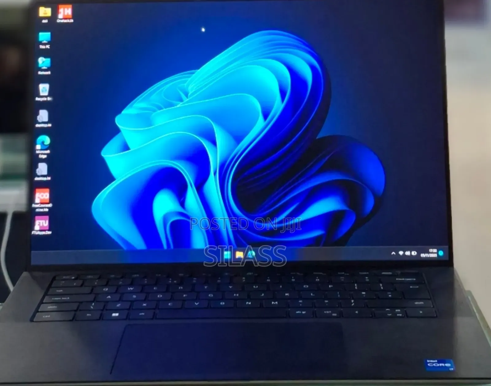 New Laptop Dell Precision 5570 16GB Intel Core I7 SSD 512GB