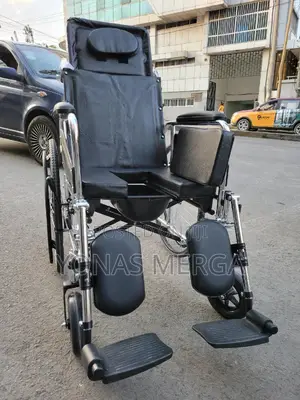 Bedside Commode Wheelchair东፲comfortable Lightweight≡Wheelchairs