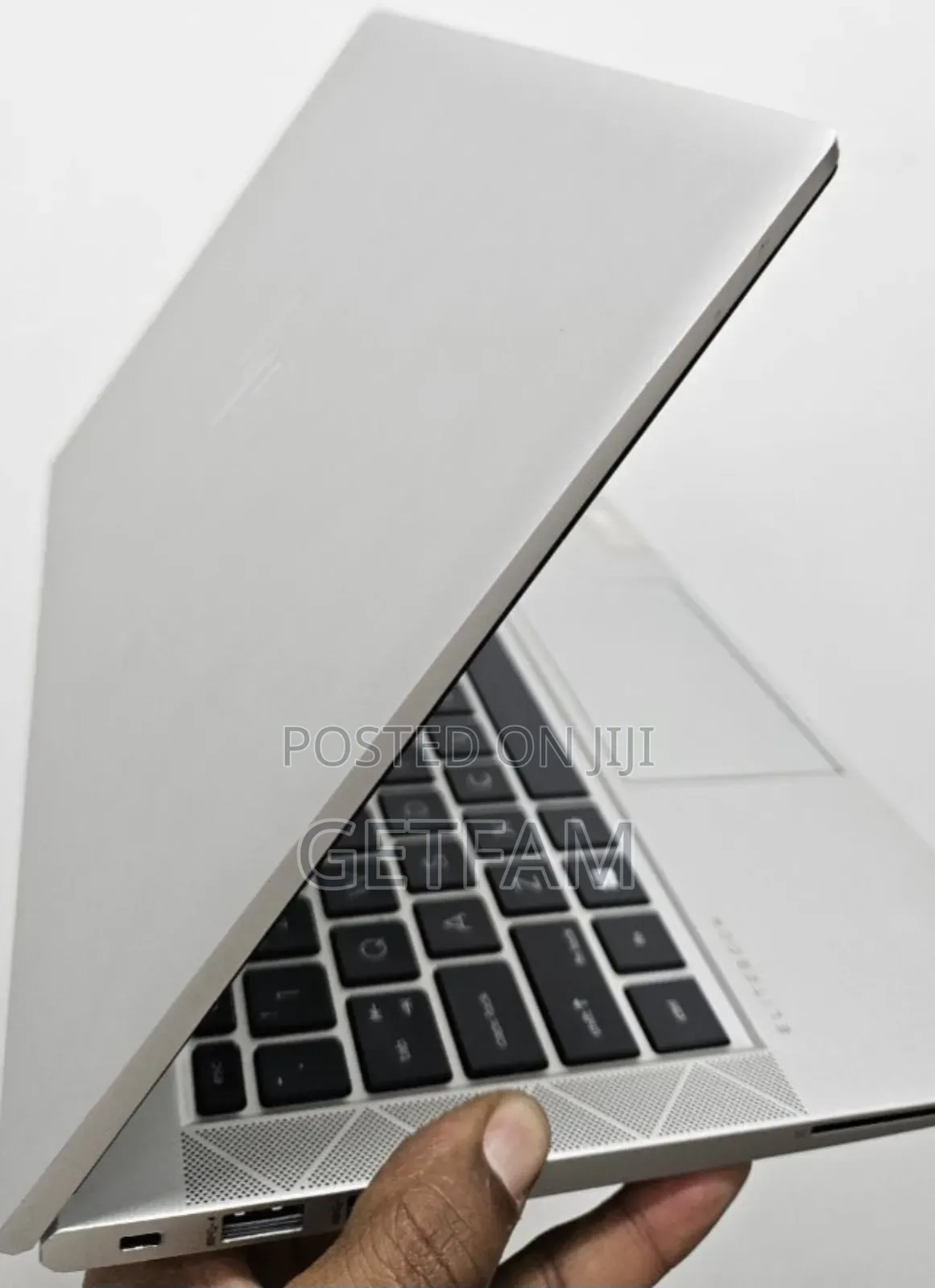 New Laptop HP EliteBook 830 G8 16GB Intel Core I7 SSD 512GB