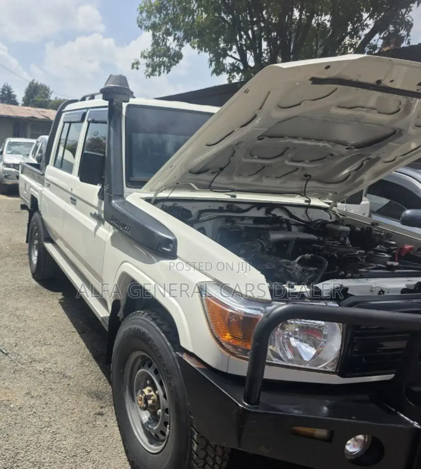 Toyota Land Cruiser 2020 White