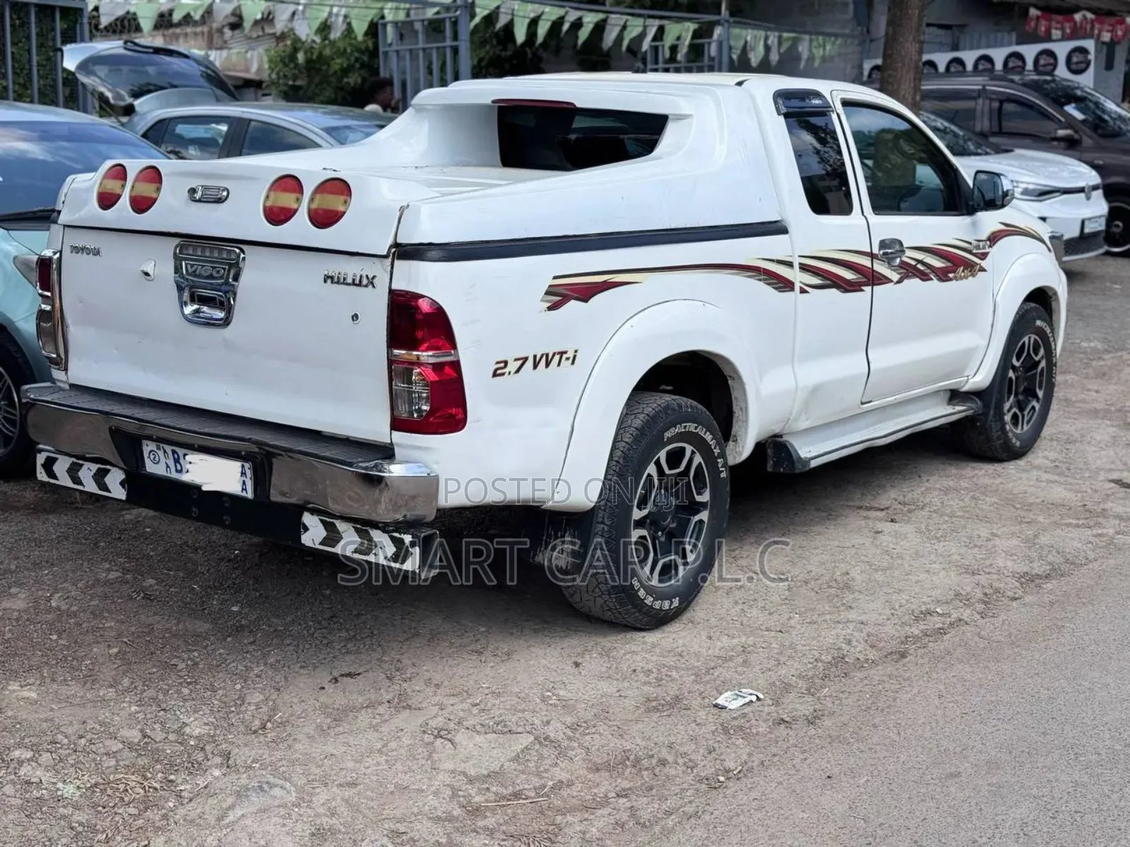 Toyota Hilux 2013 White