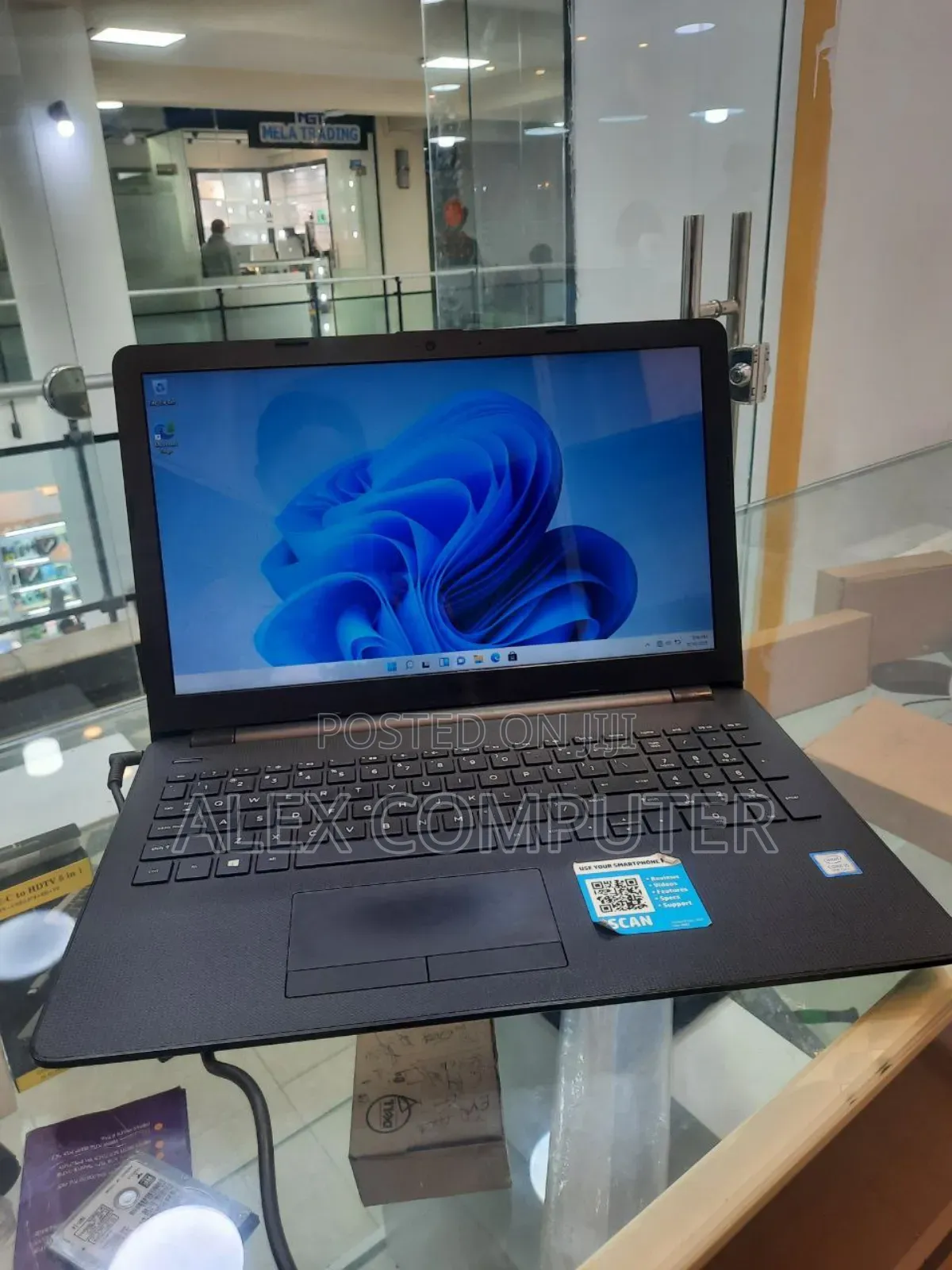 New Laptop HP Stream Notebook 8GB Intel Core i5 HDD 1T