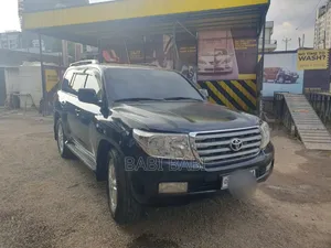 Photo - Toyota Land Cruiser 2013 Black