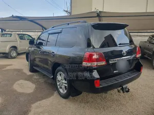 Toyota Land Cruiser 2013 Black