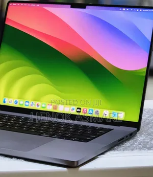 New Laptop Apple MacBook Pro M1 32GB Apple M1 SSD 512GB