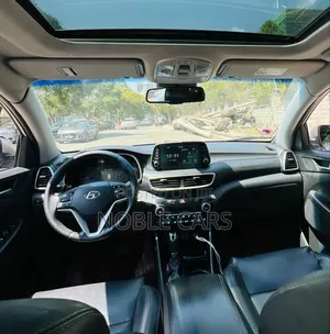 Hyundai Tucson 2019 Gold