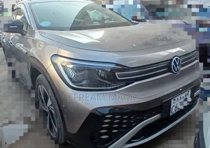 Volkswagen ID.6 2024 Gray