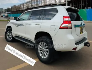 Toyota Land Cruiser Prado 2015 White