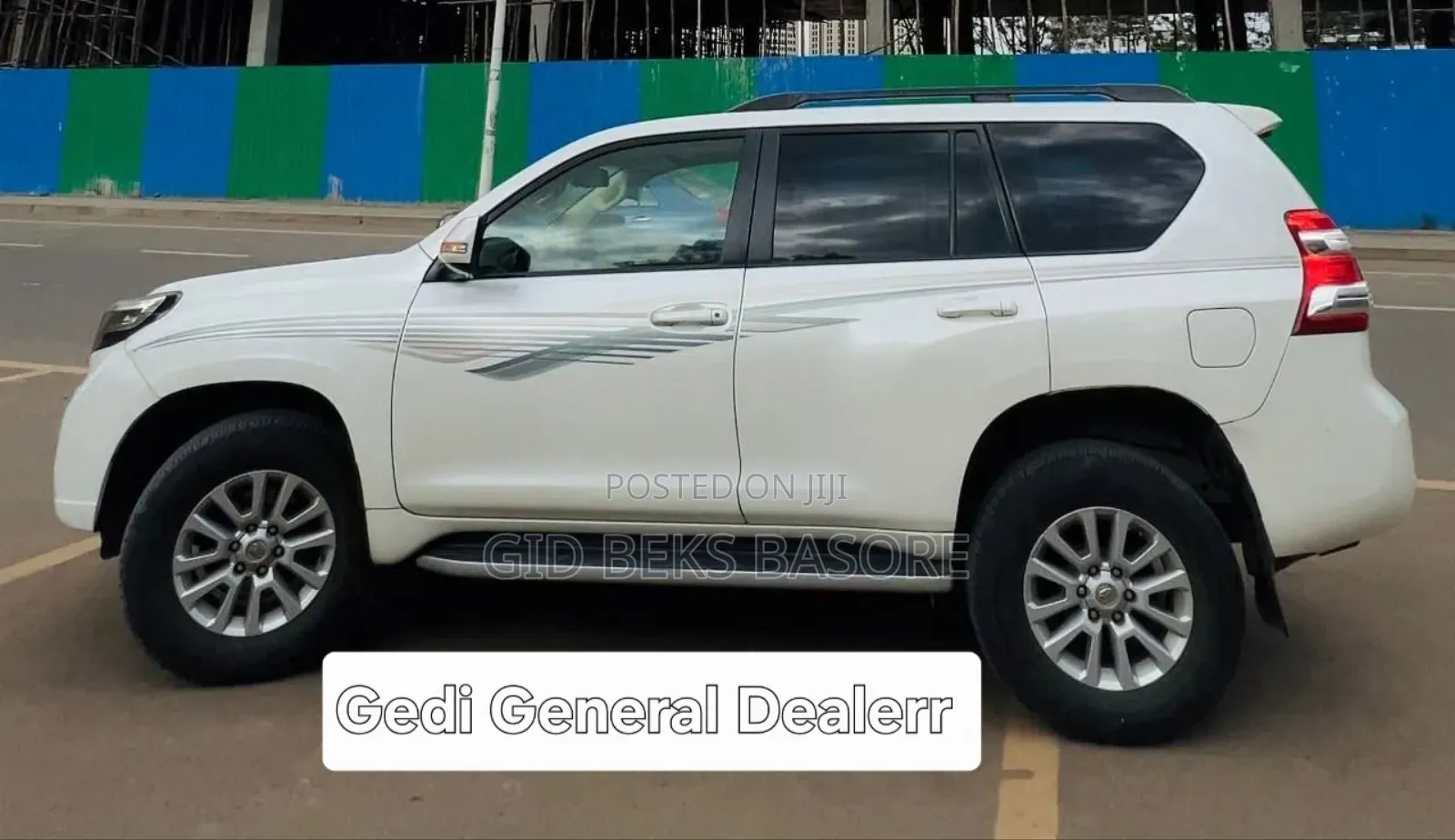 Toyota Land Cruiser Prado 2015 White