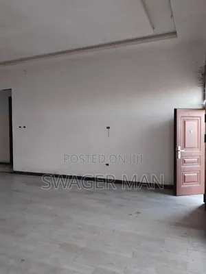 6bdrm Villa in Tafo, Yeka for sale