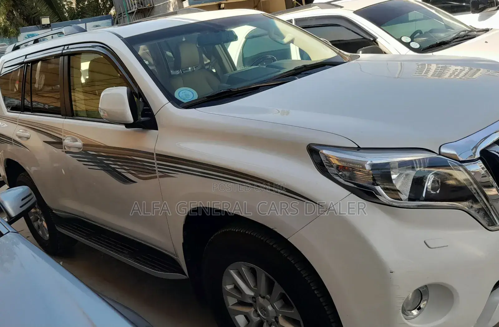 Toyota Land Cruiser Prado 2015 White