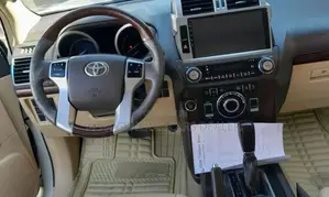 Toyota Land Cruiser Prado 2015 White