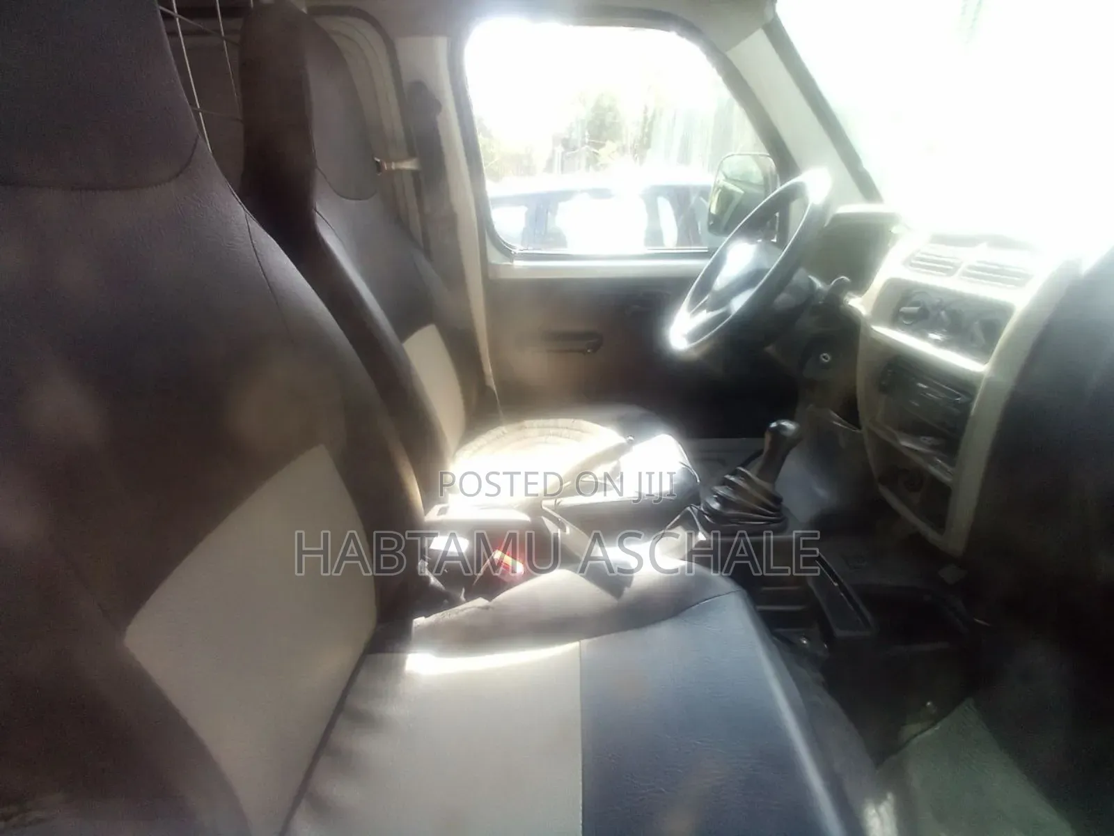 Suzuki EV 2023 Silver