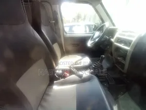 Suzuki EV 2023 Silver