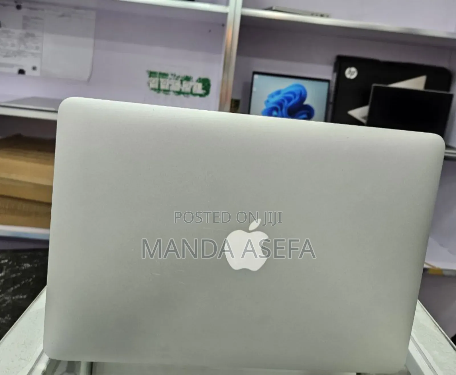 New Laptop Apple MacBook Air 2013 4GB Intel Core I5 SSD 256GB