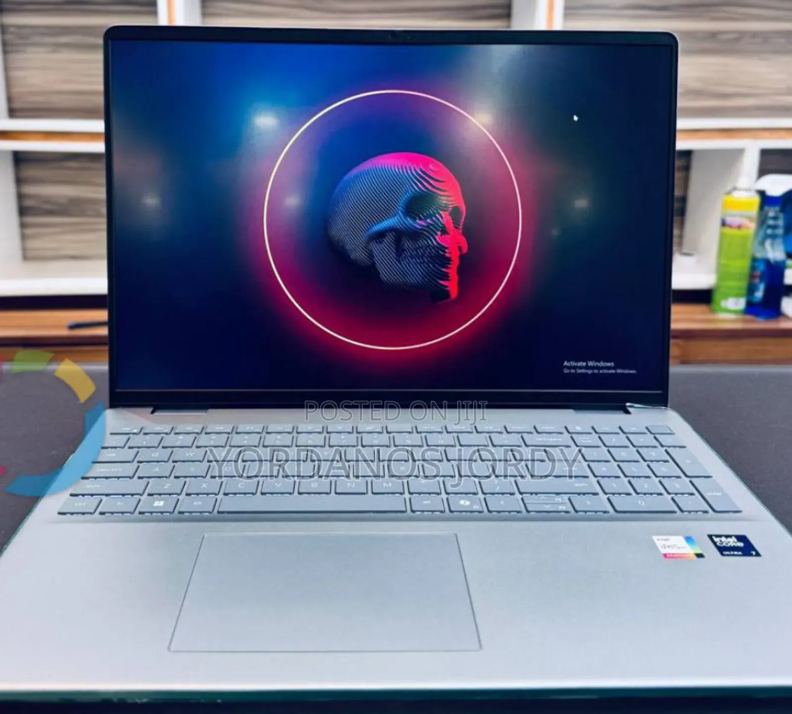 New Laptop Dell Inspiron 16 5620 16GB Intel Core Ultra 7 SSD 1T