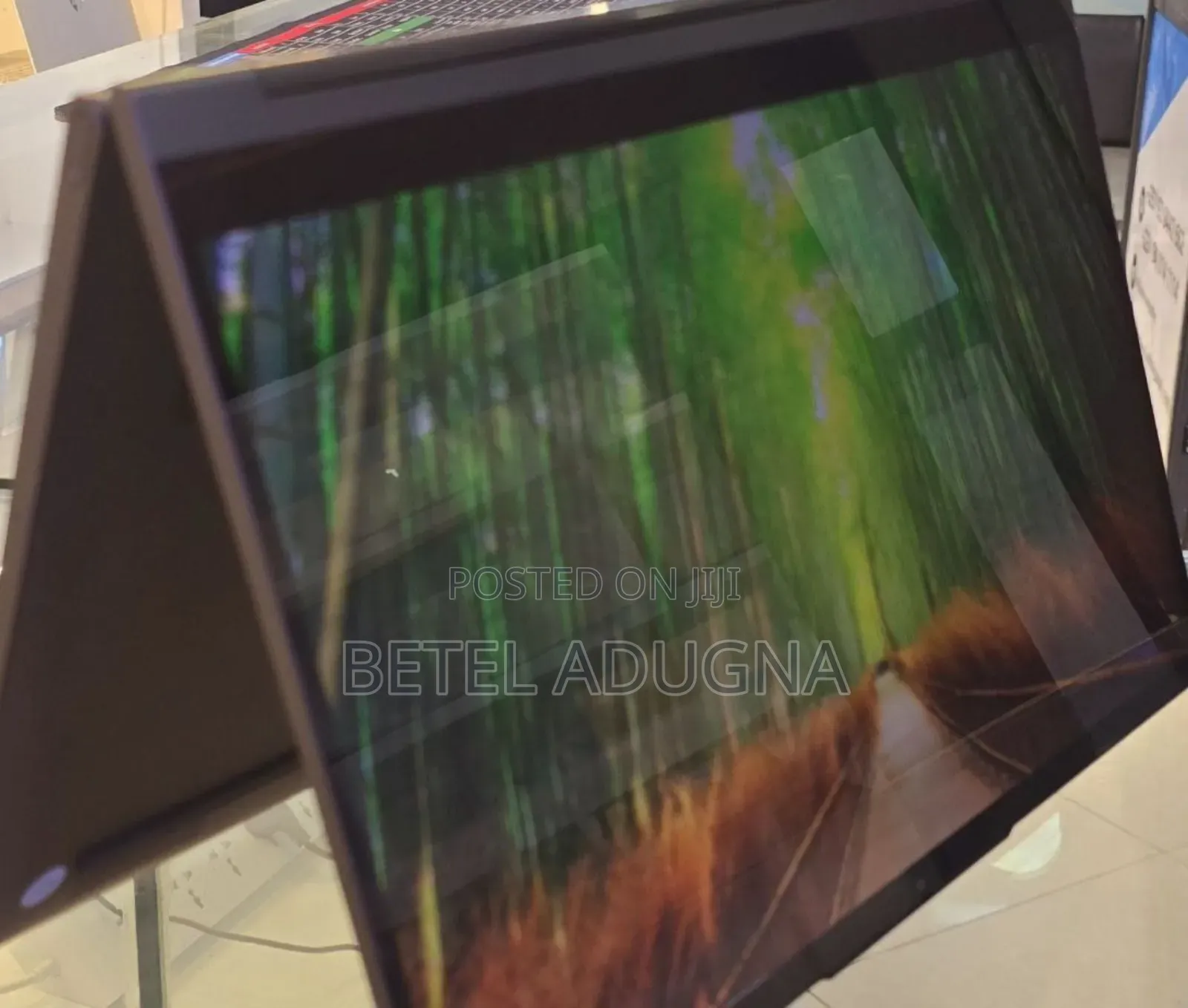 New Laptop Lenovo Yoga 7i 16GB Intel Core I7 SSD 1T