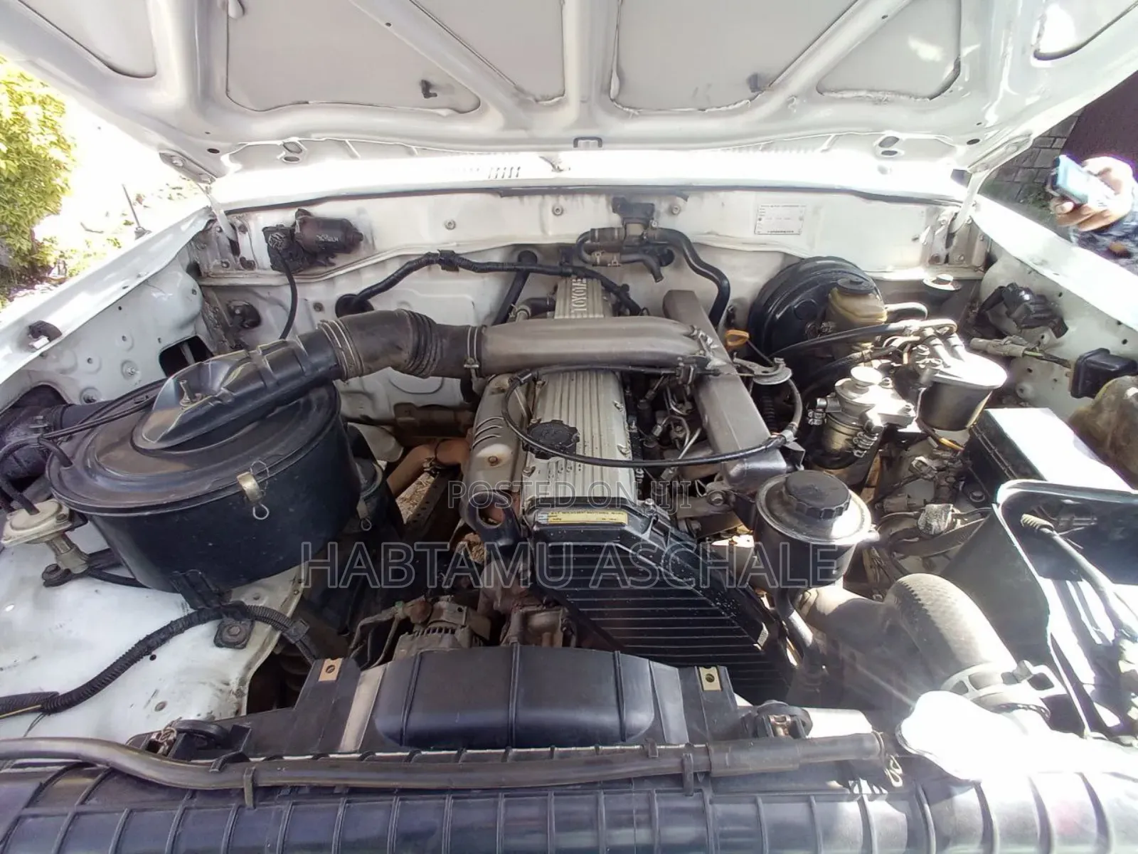 Toyota Land Cruiser 1995 White