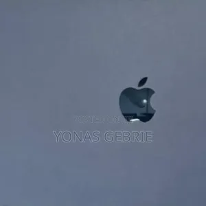 New Laptop Apple MacBook Air 2022 M2 8GB Apple M2 SSD 256GB