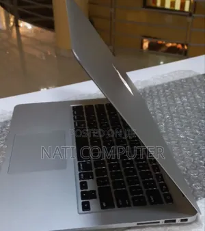 New Laptop Apple MacBook 2014 4GB Intel Core I5 SSD 256GB