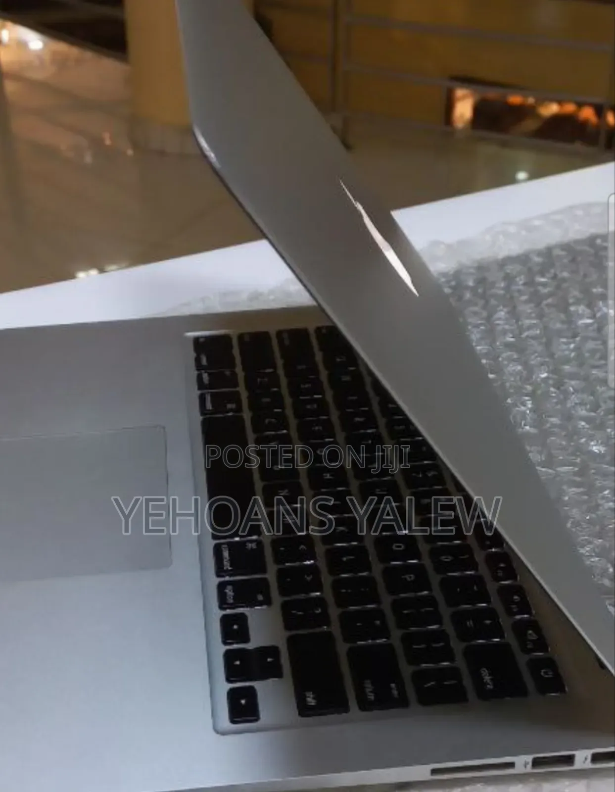 New Laptop Apple MacBook Air 2014 4GB Intel Core I5 SSD 256GB