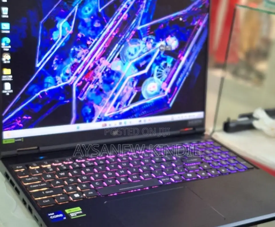 New Laptop Acer Predator Helios Neo 16 16GB Intel Core I9 SSD 1T