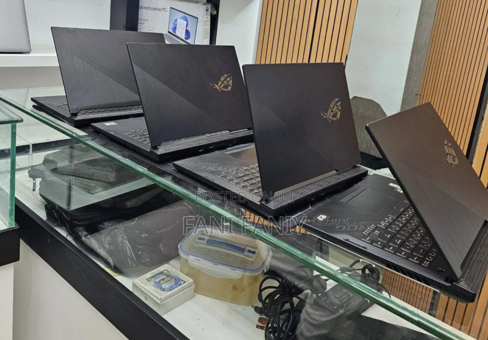 New Laptop Asus ROG Strix G15 16GB Intel Core I7 SSD 512GB