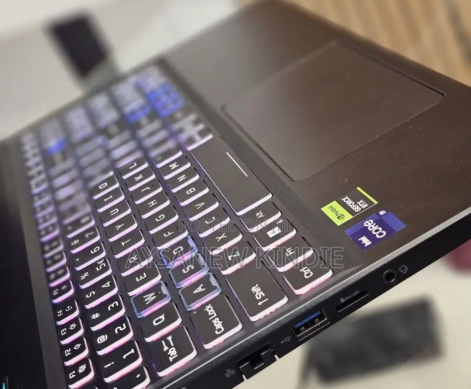 New Laptop Acer Predator Helios 300 16GB Intel Core I9 SSD 1T