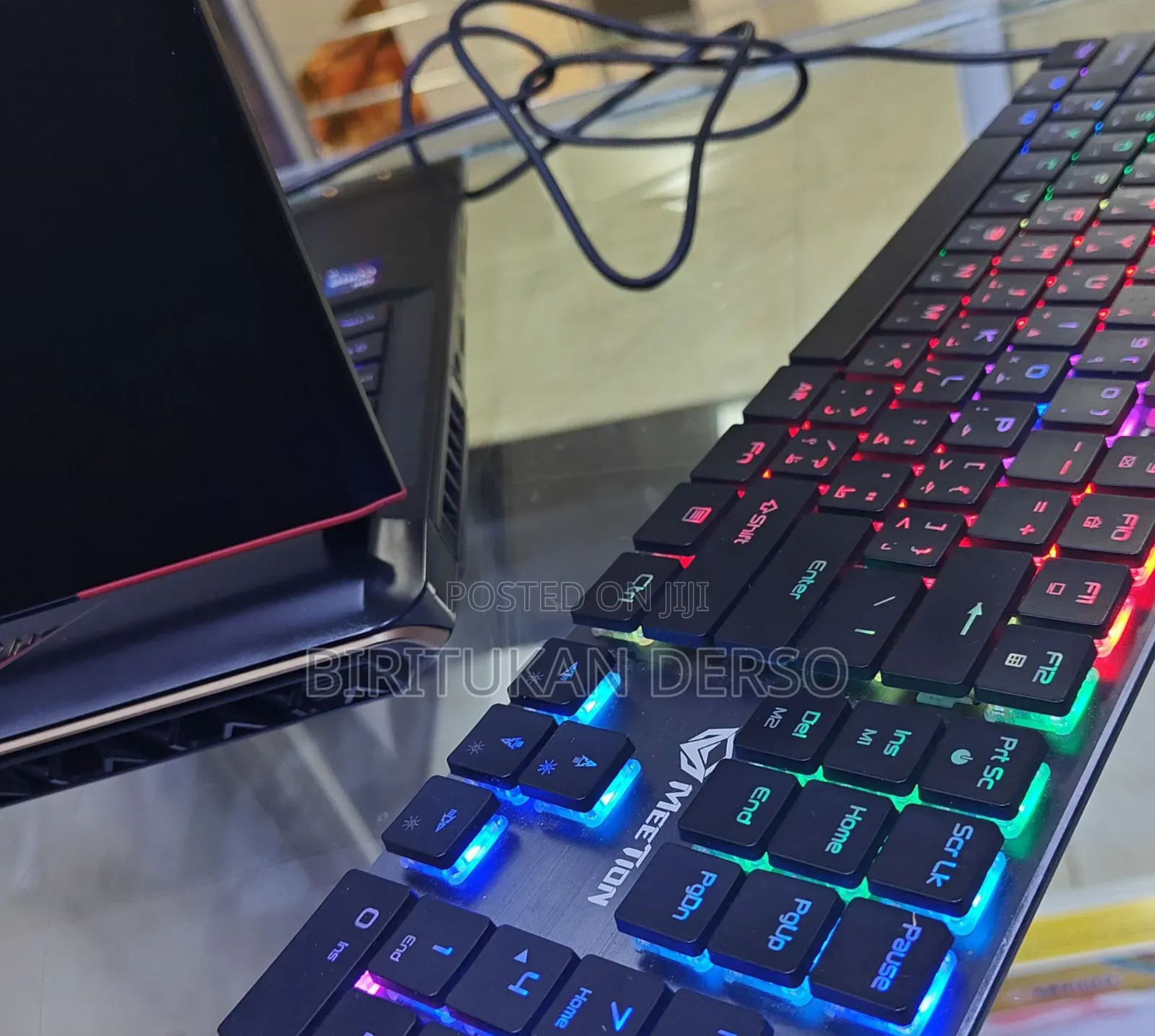 New Laptop MSI Raider GE68HX 13vi-202us 32GB Intel Core I9 SSD 1T