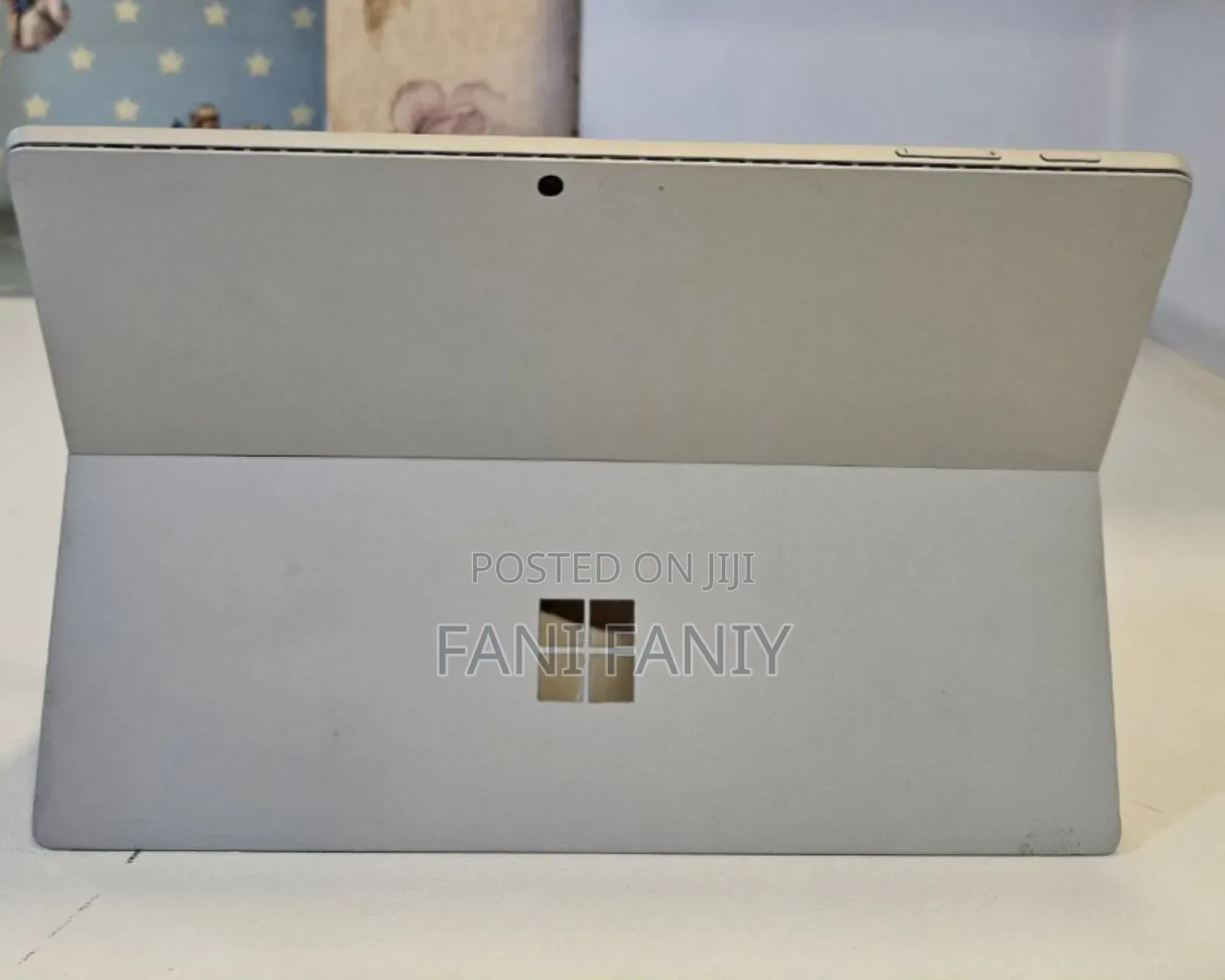 New Laptop Microsoft Surface 16GB Intel Core I7 SSD 512GB