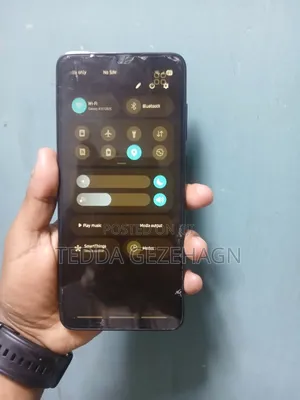 Photo - Samsung Galaxy A05 64 GB Black