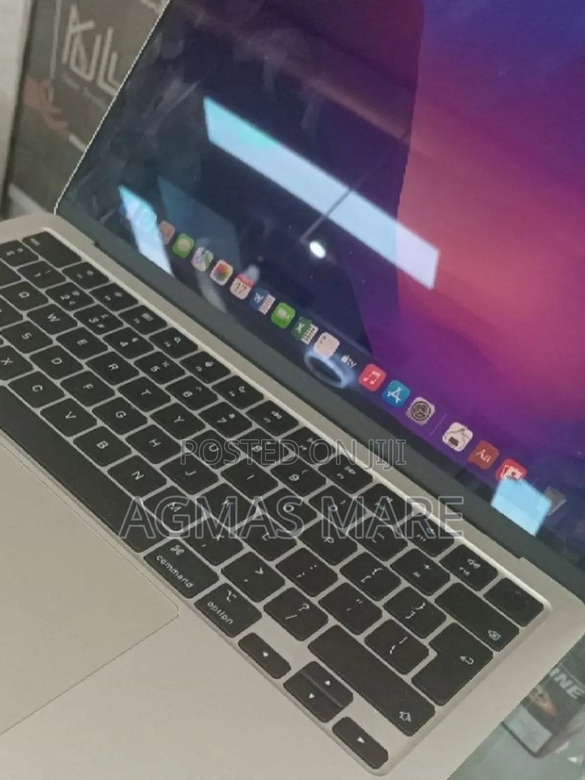 New Laptop Apple MacBook Air 2022 M2 8GB Apple M2 SSD 512GB