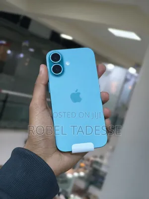 Photo - New Apple iPhone 16 128 GB
