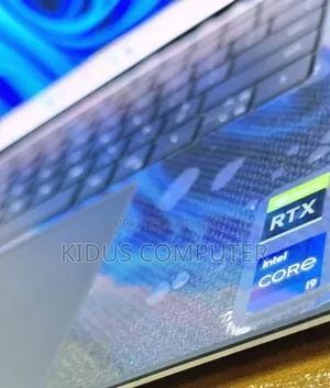 New Laptop Dell XPS 15 32GB Intel Core I9 SSD 1T