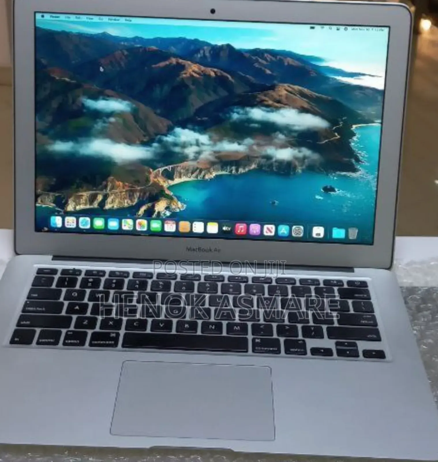 New Laptop Apple MacBook Air 4GB Intel Core I5 SSD 256GB