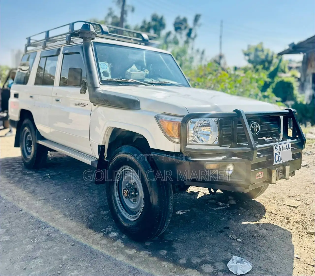 Toyota Land Cruiser 2018 White