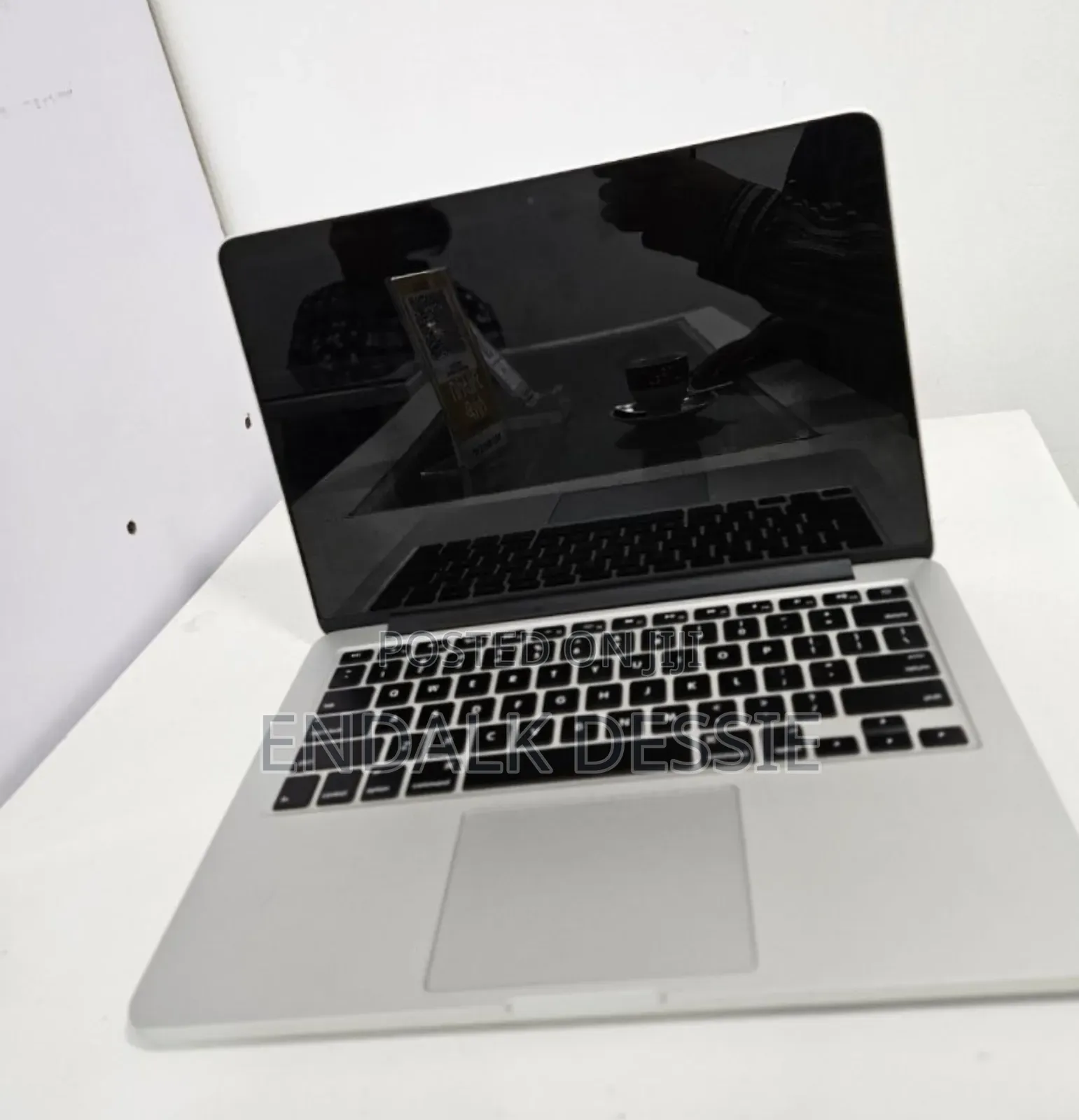 New Laptop Apple MacBook Pro 2014 8GB Intel Core I5 SSD 128GB