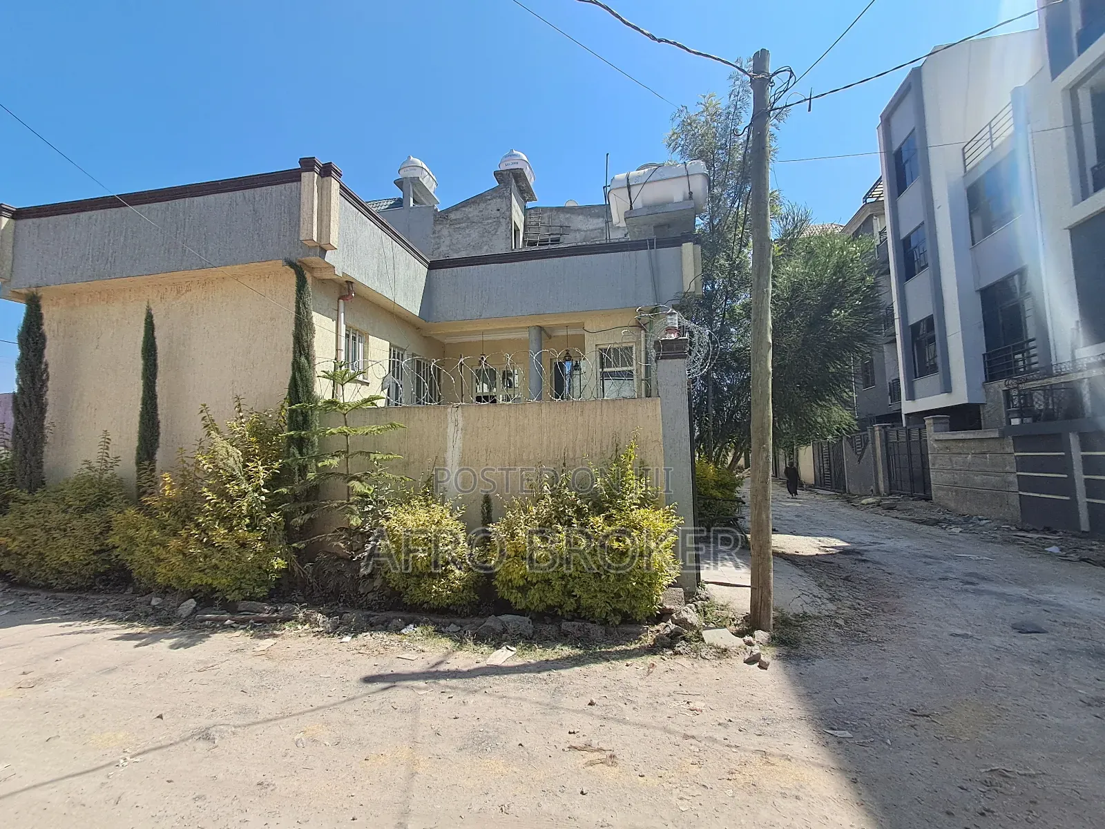 Furnished 3bdrm House in Alem Bank, Akaky Kaliti for sale