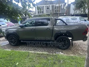 Toyota Hilux 2022
