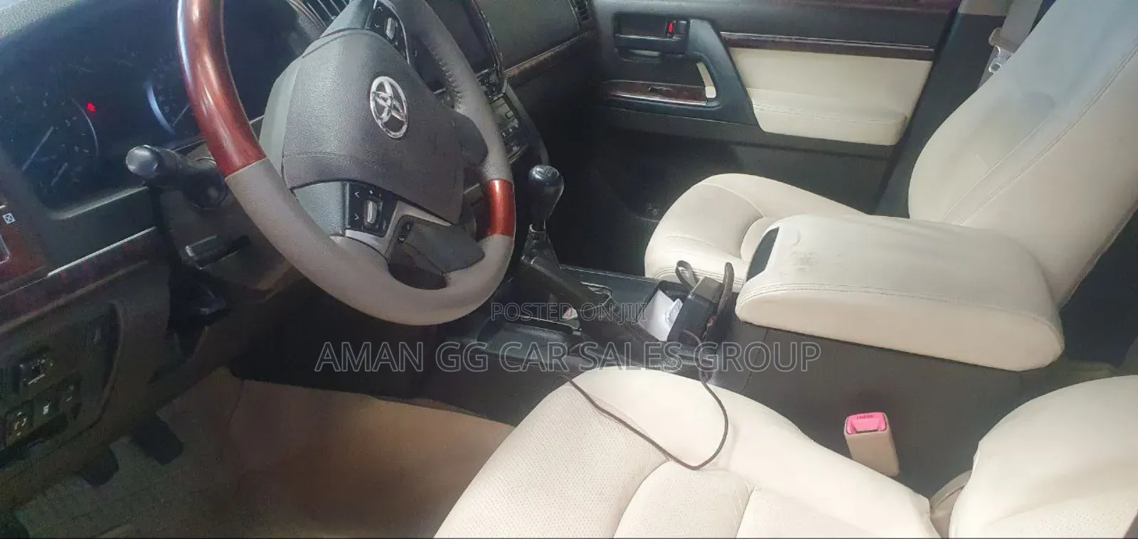 Toyota Land Cruiser 2008 White