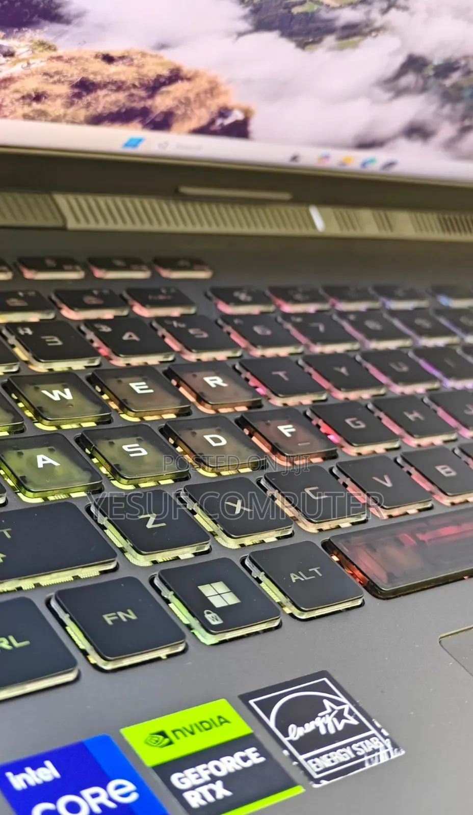 New Laptop Asus ROG Strix G15 16GB Intel Core I9 SSD 1T